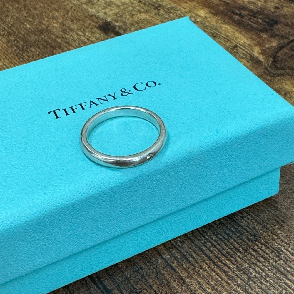 Tiffany & Co. 925 Sterling Silver 
Diamond Stacking Band
Size: 6.25
